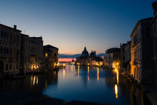 alessandro-cavestro-Cp1xdWIjpBU-unsplash